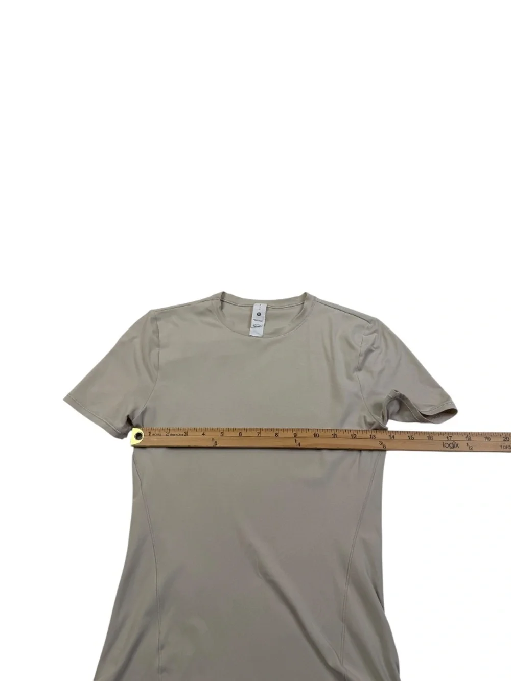 Lululemon Wundermost Nulu Hip Length Crewneck Shirt Sheer Oak Small